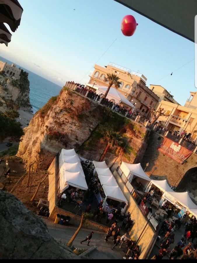 Oudeis Holidays Apartments Tropea Exterior photo